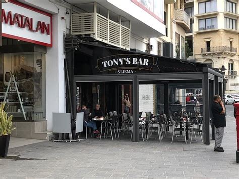 tony's bar sliema malta.